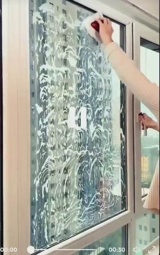 Carica il video: 